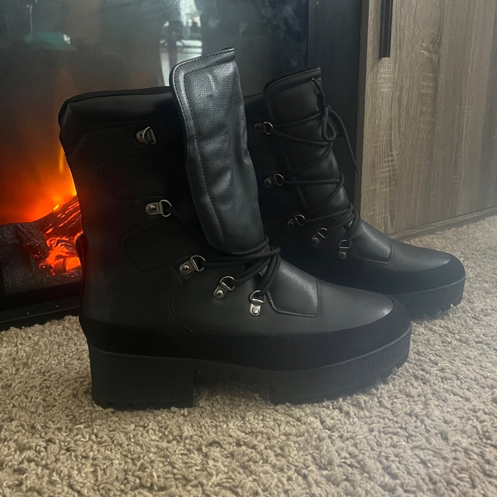 Cape Robbin Black Lace Up Platform Boots